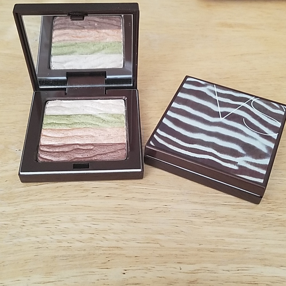 VS The Beauty of Brazil Eyeshadow Palette